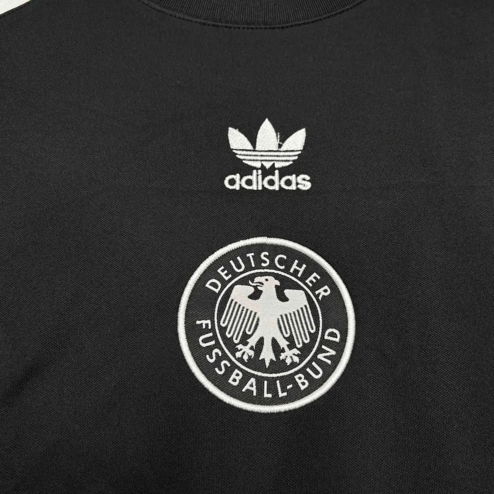 Germany pre-match training uniform 2024 - 图片 6